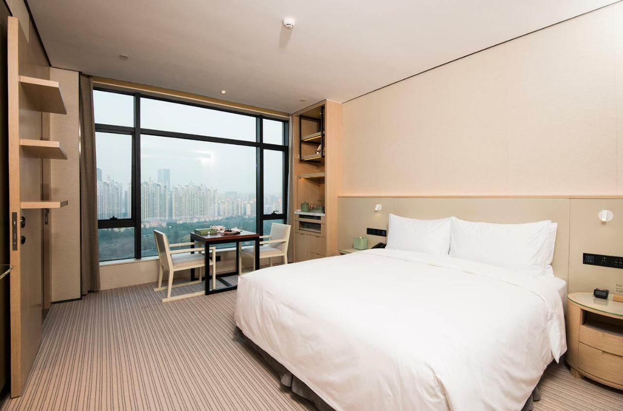 Virtuous World Hotel Фошань Экстерьер фото