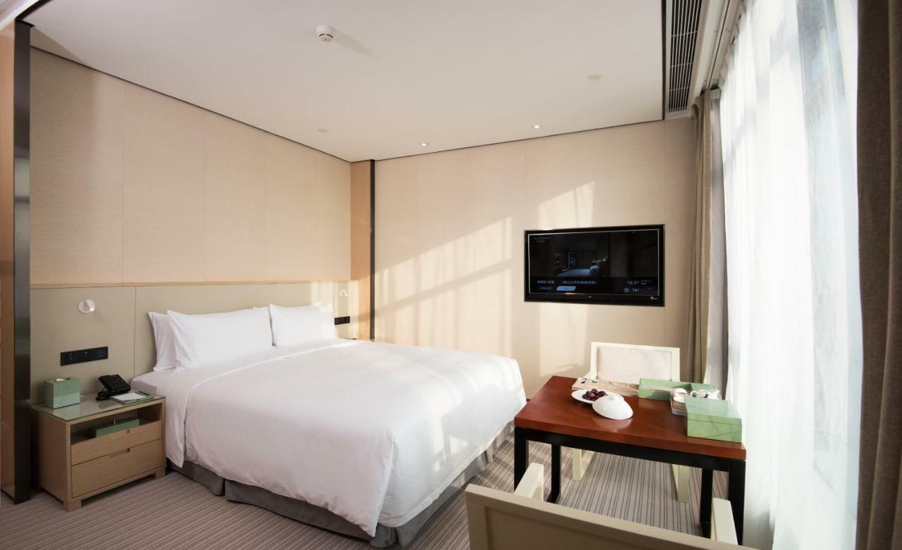 Virtuous World Hotel Фошань Экстерьер фото